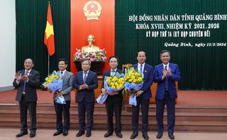 Quảng Bình bầu các chức danh Phó Chủ tịch HĐND, Phó Chủ tịch UBND tỉnh