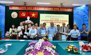 Quảng Ngãi: Gặp mặt tác giả bộ ảnh vụ thảm sát Sơn Mỹ