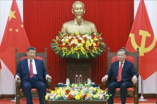 Tổng Bí thư Tô Lâm gặp hẹp Tổng Bí thư, Chủ tịch nước Trung Quốc Tập Cận Bình