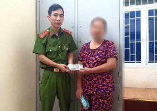 Kịch bản lừa đảo chuyên nghiệp nhắm vào bà cụ 68 tuổi  