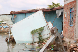 Đồng bằng sông Cửu Long: Sạt lở bủa vây