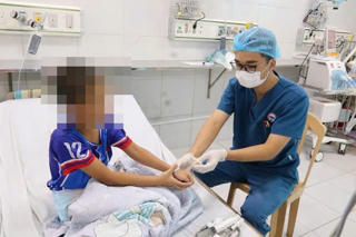 Hưng Yên: Cứu sống em bé bị ngộ độc thuốc cai nghiện