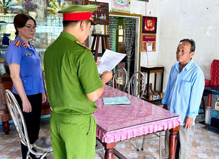 Bạc Liêu: Bắt giam vợ chồng làm giả giấy tờ đất chiếm đoạt 1,3 tỷ đồng