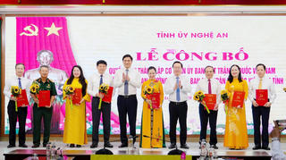 Công bố quyết định thành lập cơ quan Ủy ban Mặt trận Tổ quốc tỉnh Nghệ An