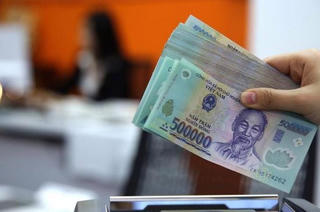 Loạt doanh nghiệp địa ốc nghìn tỷ 'vướng' nợ nần: Bên phải bán tài sản, bên bị buộc mở thủ tục phá sản