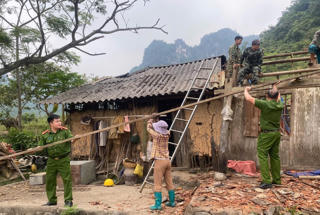 Xây mái ấm cho người nghèo