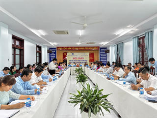 Thực hiện tốt công tác đấu thầu tập trung, nâng cao chất lượng khám chữa bệnh