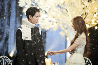 Chưa đủ tuổi, hotgirl xinh đẹp phải mất 5 lần đăng ký mới được tỏ tình với Otis