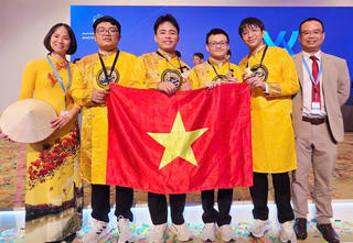 Lần đầu Việt Nam giành 4 Huy chương Vàng Olympic Hóa học Quốc tế
