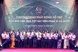 Thủ tướng kêu gọi toàn dân chung sức, bứt phá hơn nữa trong việc xóa hết nhà tạm, nhà dột nát