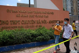 Trường THPT chuyên Hà Nội – Amsterdam dừng tuyển sinh lớp 6