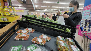 Giá hàng hóa vẫn rập rình tăng