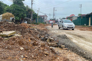 Thi công thiếu biện pháp an toàn tỉnh lộ 414C: Nhà thầu nói là do bị mất cắp