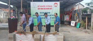 Xây 4 nhà Đại đoàn kết chào mừng 48 năm Ngày giải phóng huyện Hải Lăng