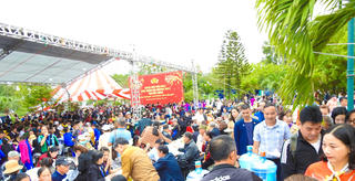20 nghìn người cùng lúc dự tiệc buffet ở TP Bắc Ninh