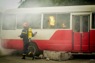 'Chiến sĩ quả cảm': Tái hiện chân thực cuộc chiến sinh tử