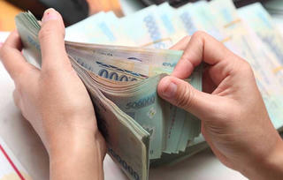 Giảm 50% mức thu đối với nhiều khoản phí, lệ phí