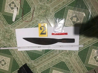 Người đàn ông dùng dao chém vợ bị thương