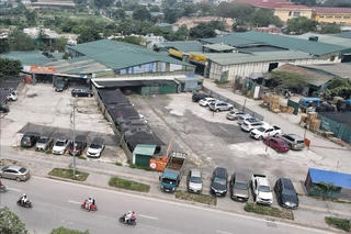 Hà Nội: Sau phản ánh, hàng loạt bãi xe không phép ở huyện Thanh Trì bị xử phạt
