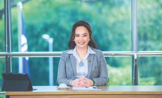 'Công chúa mía đường' thay mẹ làm Chủ tịch HĐQT TTC AgriS