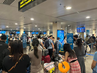 ‘Săn’ vé máy bay Tết