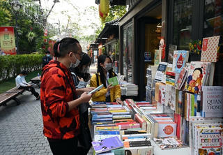 Phố sách tháng 10