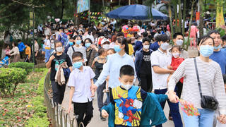 Dấu mốc 100 triệu dân