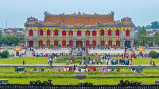 Gần 120 ngàn khách du lịch đến Huế dịp Tết Nguyên đán Ất Tỵ