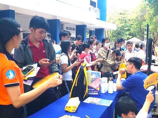 TP Hồ Chí Minh: 2.000 sinh viên tham gia Ngày hội Sinh viên với ngoại ngữ