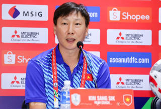 HLV Kim Sang Sik thể hiện quyết tâm đưa ĐT Việt Nam đăng quang ngôi vô địch AFF Cup
