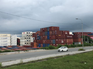 Bình Dương: Hoạt động xuất, nhập khẩu tăng mạnh