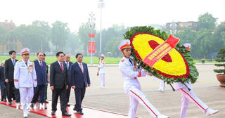 Lãnh đạo Đảng, Nhà nước vào Lăng viếng Chủ tịch Hồ Chí Minh
