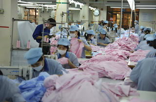 Doanh nghiệp cần mở rộng hệ thống phân phối hàng hóa