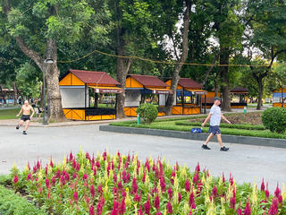 Hồi sinh công viên