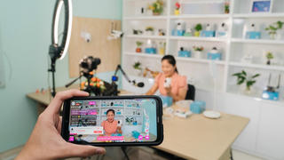 Livestream dẫn dắt xu hướng mua sắm
