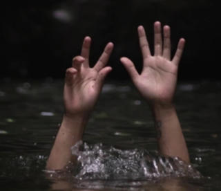 Lào Cai: Lật thuyền trên sông Chảy, 1 người chết, 4 người mất tích