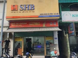 Một lãnh đạo phòng giao dịch ngân hàng tại Huế tử vong tại trụ sở