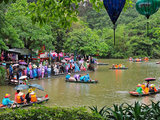 Nghỉ Lễ 30/4 - 1/5: Ngành Du lịch đón 10,5 triệu lượt khách, TP Hồ Chí Minh với sự kiện đại lễ thu 7.138 tỷ đồng