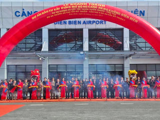 Thủ tướng cắt băng khánh thành đồng loạt 4 dự án giao thông trọng điểm