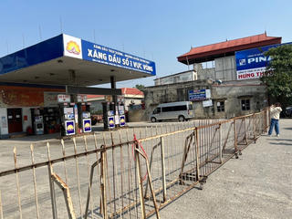 ‘Bêu tên’ loạt cây xăng đóng cửa, vi phạm kinh doanh dịp Tết