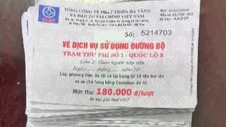 Hà Nội: Bắt giữ các đối tượng làm giả vé thu phí đường bộ