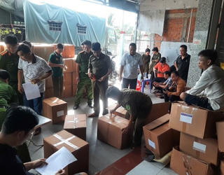 Hải quan phát hiện hơn 1.200 vụ vi phạm trong tháng 5/2025