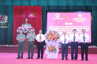 Hòa Bình: Thành quả sau 10 năm phối hợp thực hiện phong trào toàn dân bảo vệ ANTQ trong tình hình mới