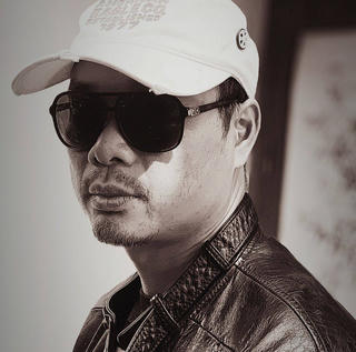 Họa sĩ Phạm Anh Tuấn: Sắc trầm phố cảng