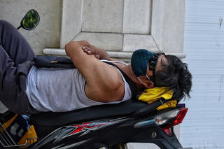 Đảm bảo công tác chăm sóc, bảo vệ sức khỏe người dân trong điều kiện nắng nóng