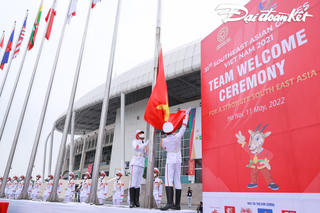 [Ảnh] Trang nghiêm Lễ thượng cờ SEA Games 31
