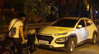 Tìm nhân chứng vụ 'tài xế ô tô tông chết người rồi bỏ chạy trong đêm'