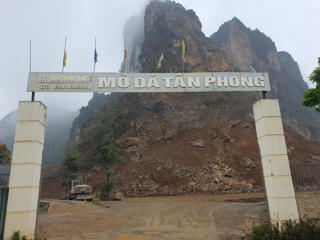 Hòa Bình: Hàng loạt sai phạm, tồn tại ở mỏ đá Tân Phong 