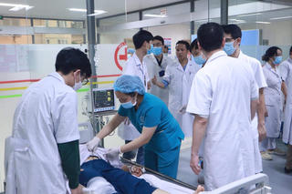 Sức khỏe hiện tại của các nạn nhân trong vụ tai nạn kinh hoàng ở Hà Nội ra sao?