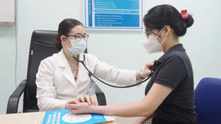 Người mắc ung thư ngày càng trẻ hóa